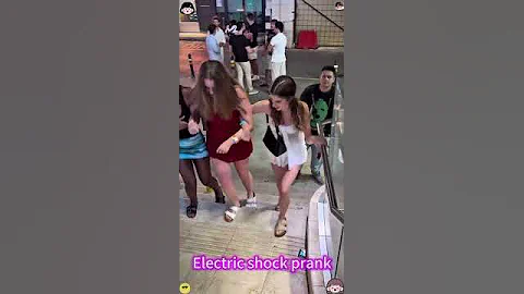 Electric shock prank 🤪🤪🤪#fyp #funny #funnyvideos #usa🇺🇸 #prank