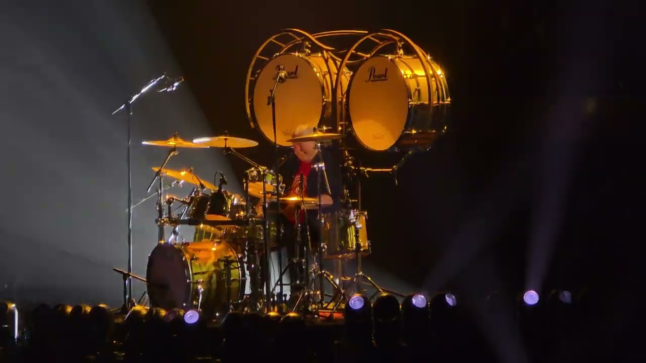 Golden Earring - ONE LAST NIGHT - Bass solo - Drum solo - Radar Love 28.01.26, Ahoy Rotterdam
