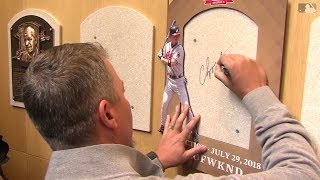 Chipper Jones Tours the Hall of Fame