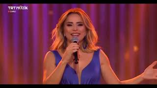 Ayşen Bi̇rgör - Ah Aşk