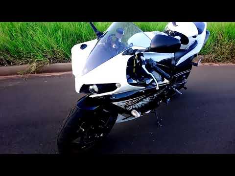Yamaha R1 crossplane