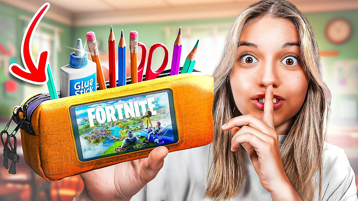 J'AI REPRODUIT 10 SCHOOL HACKS ! (Changer ses notes 😳)