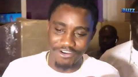 Wally Seck parle enfin sur les polémiques de son T-SHIRT en arc-en-ciel « Douma tontou, douma si wah