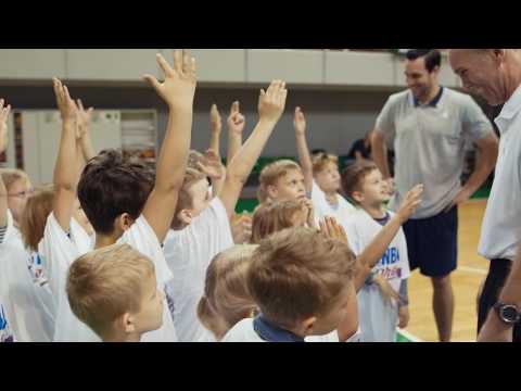NBA Cares diena su Neal Meyer