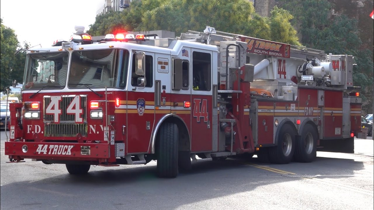 FDNY Tower Ladder 44 Responding 10/28/21 - YouTube