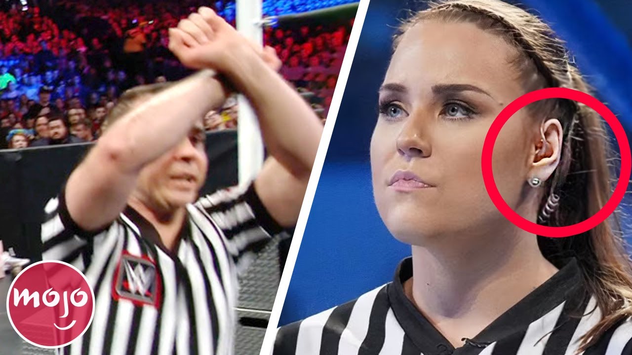 10 Secret Signals Used In WWE Matches (& What They Mean) - YouTube
