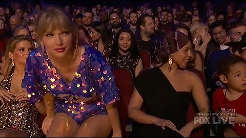 Taylor Swift being Herself for 5 minutes straight (Part 2)