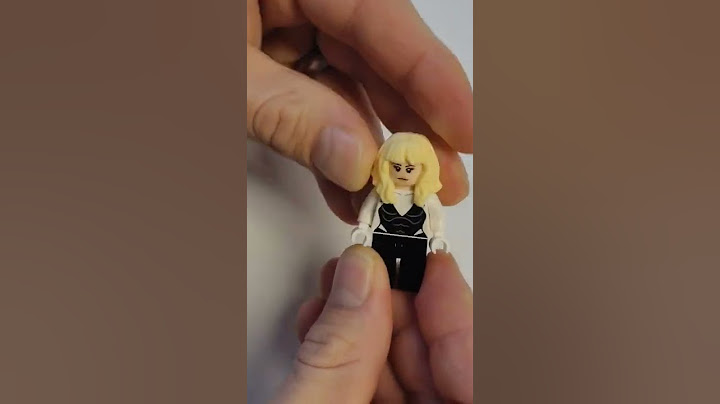 Gwen Stacey- Spider Gwen (Into Spiderverse)