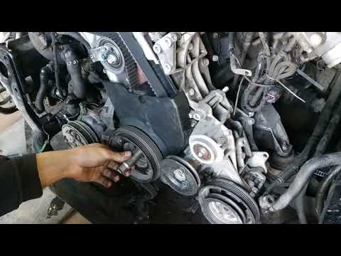 Как открутить болт