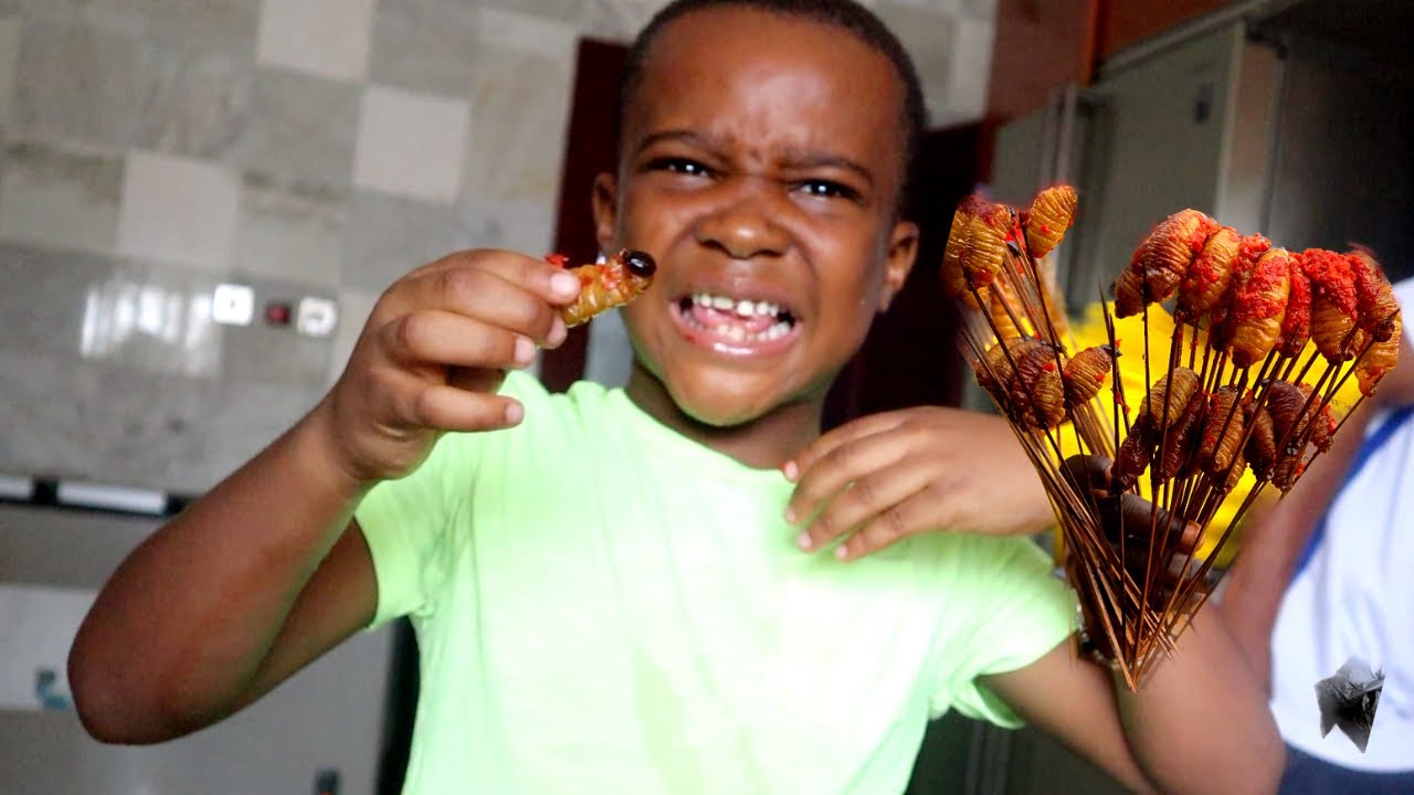 Eating Huge Worms for the First Time VLOG YouTube