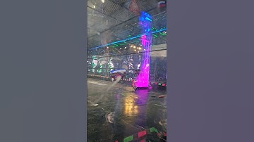 Punch, dribble, somersault #battleofrobots #robotics #battle #robots #shorts