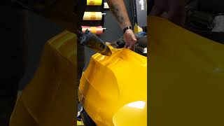 Vinyl Wrap Center Lock Technique
