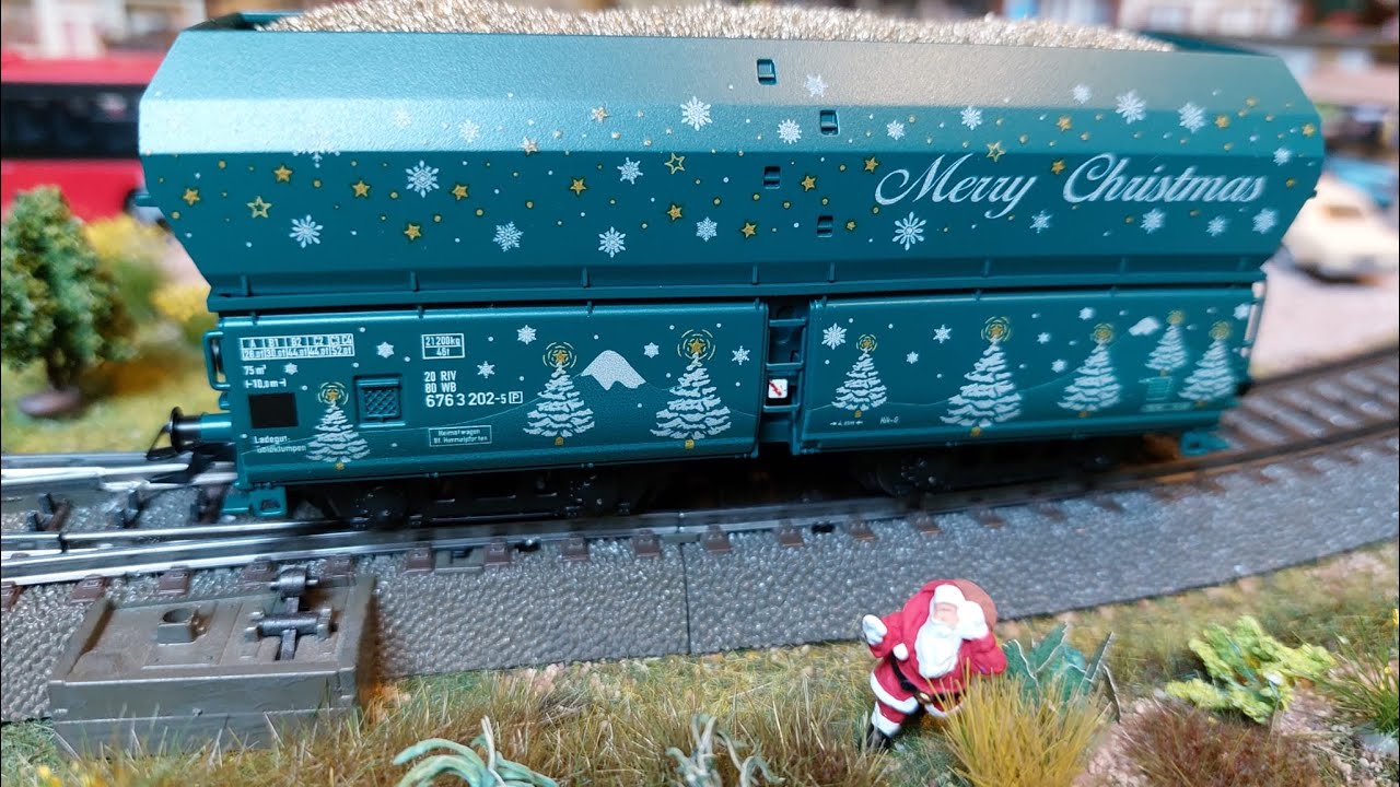 New] Märklin 48425 - Christmas Car 2025 - YouTube