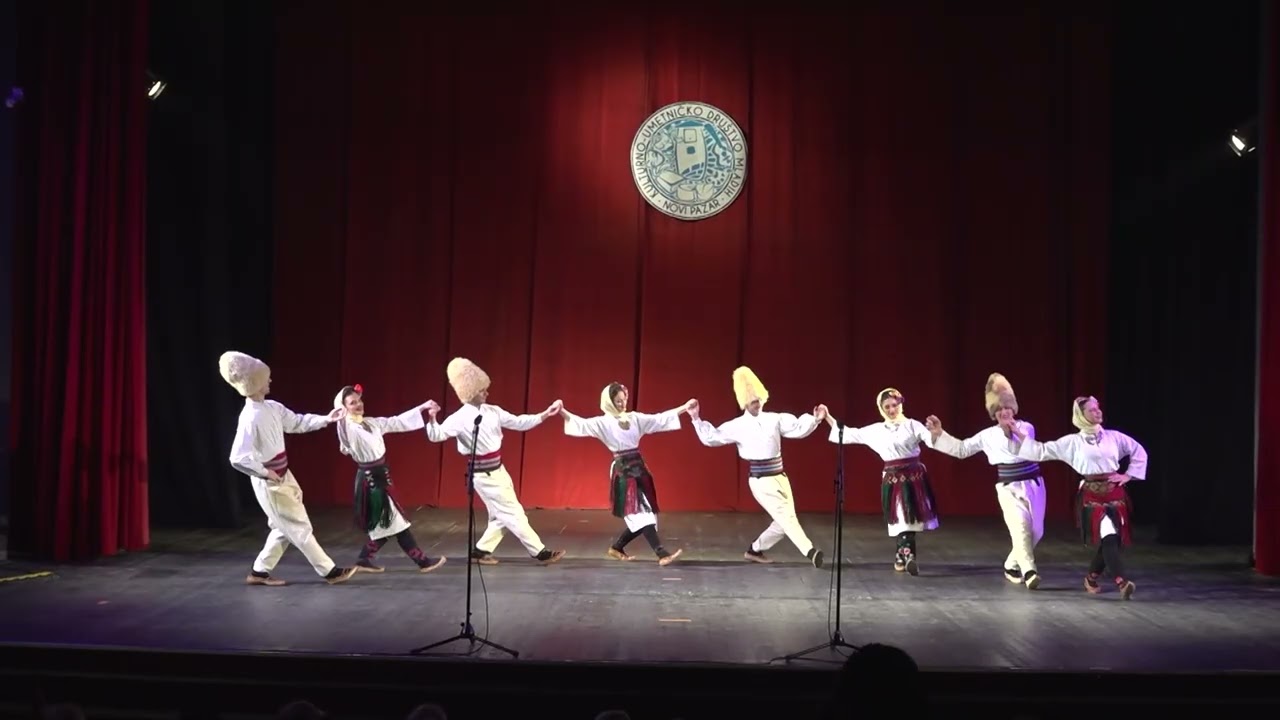 KUD mladih Novi Pazar:  IZVOĐAČKI ANSAMBL  - VLAŠKE IGRE