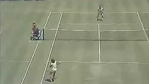 Martina Navratilova vs Kathy Jordan Australia 1983 (1/3)