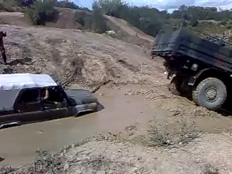 Уаз на вояках