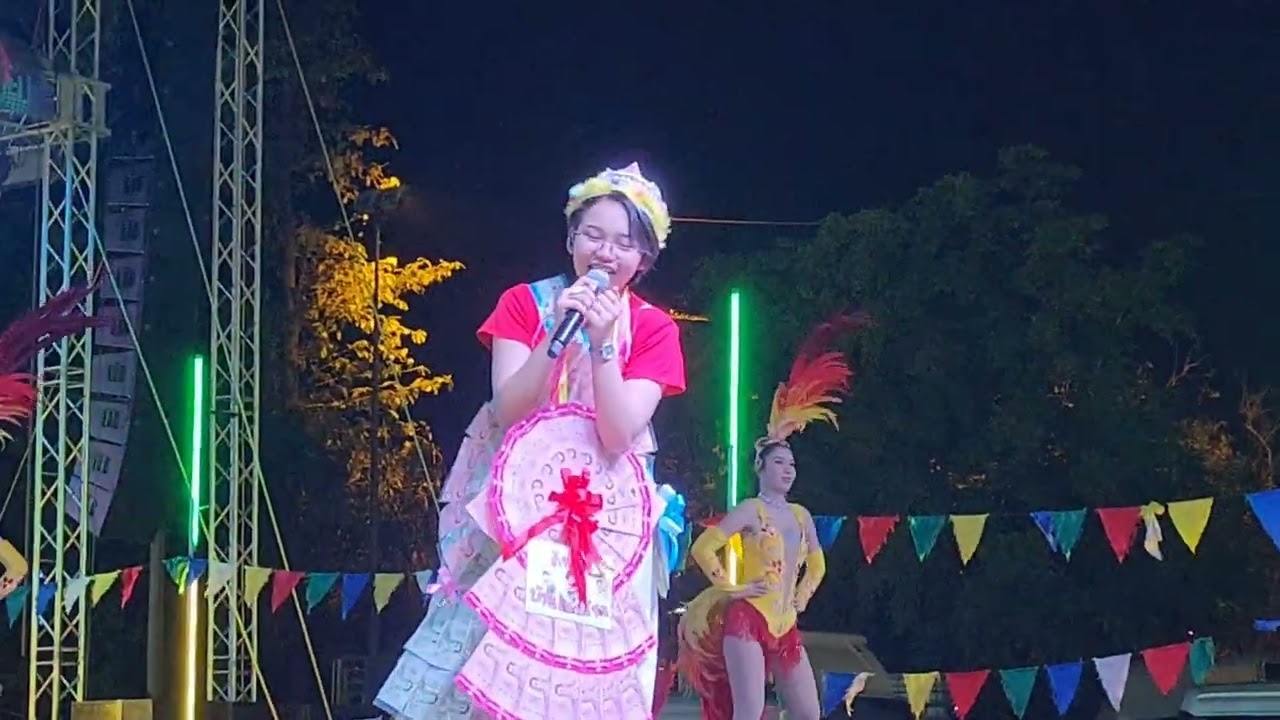 คลิปเต็ม จิรักหรือจิหลอก - #ต้นข้าวสุปรียา แสดงสด งานวัดบางภาษี #บางเลน