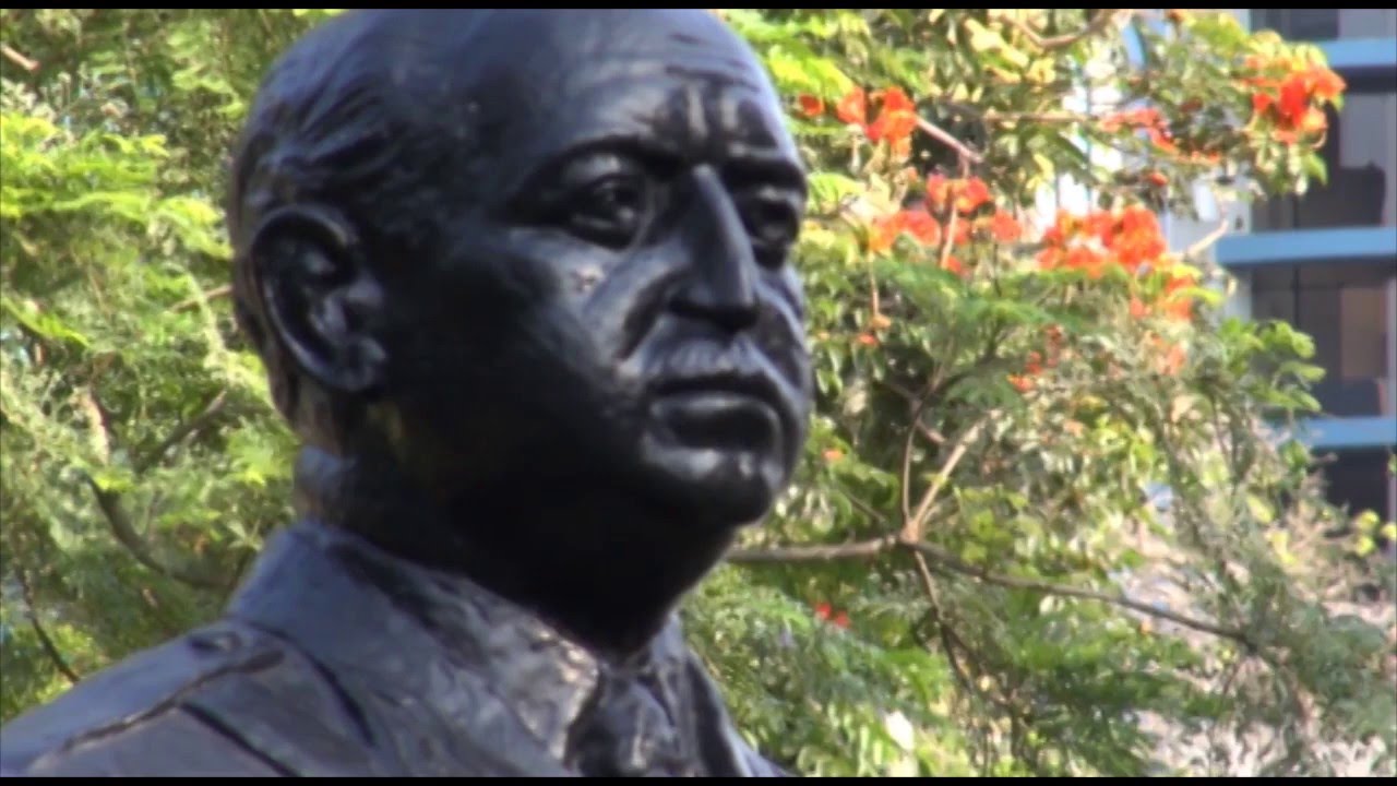 Qr Tour Oscar R. Benavides YouTube