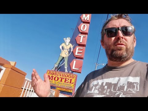 The Last Remaining Retro Motels Near Knott's Berry Farm - Beach Blvd in Buena Park / Stanton Tour