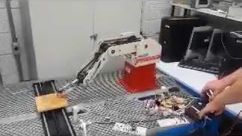 Production line model with robot - Arduino 04