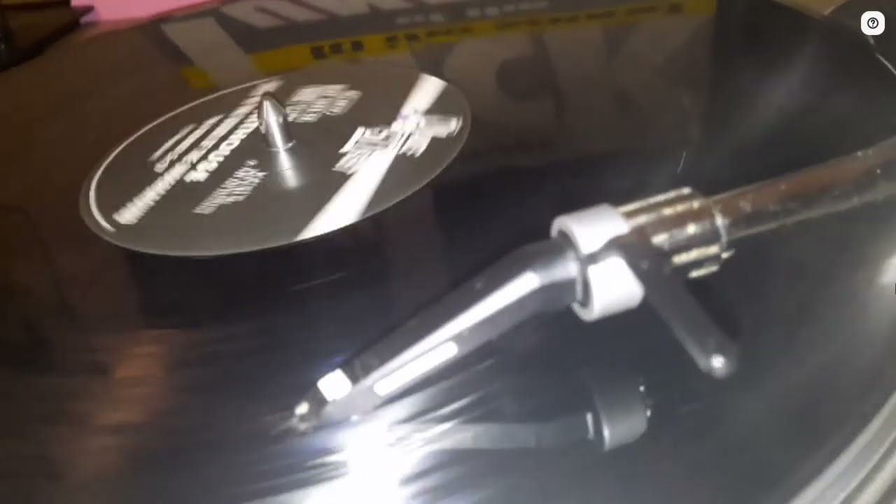 HITHOUSE - Jack To The Sound Of The Underground ('94 Remix Version) [Dance Street, ZYX]-1994-