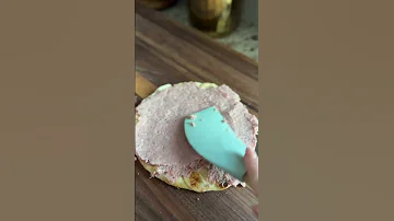15 Minute Super Easy Greek Style Smash Pita 