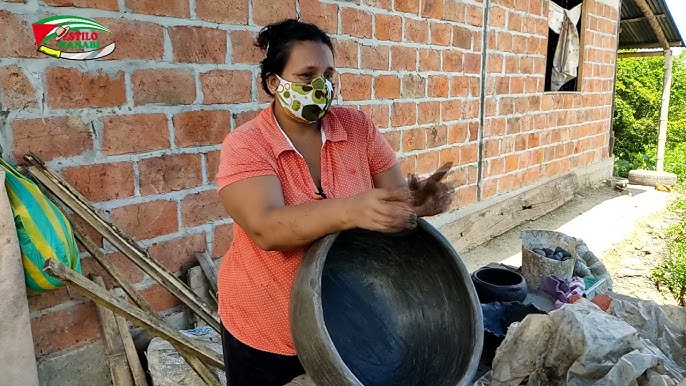 Cris Méndez on X: Tortillas hechas a mano en comal de barro a la