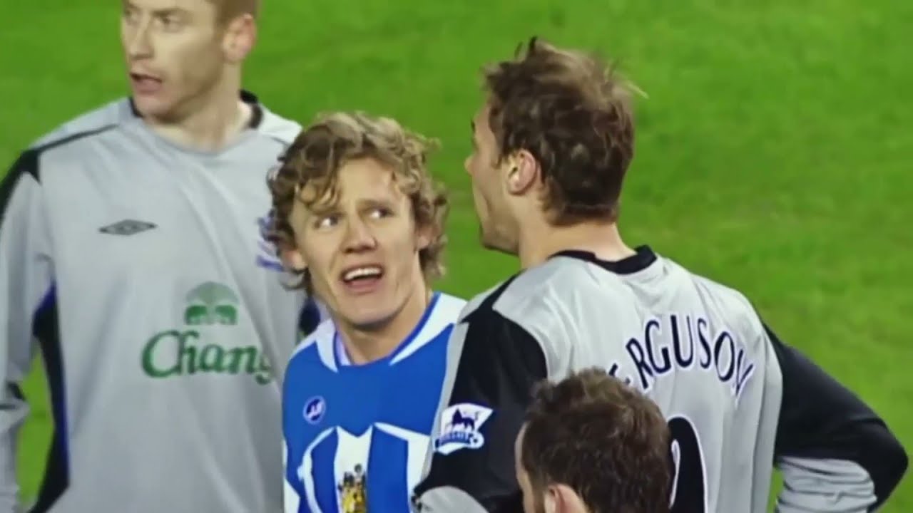 Jimmy Bullard stares down Duncan Ferguson - YouTube