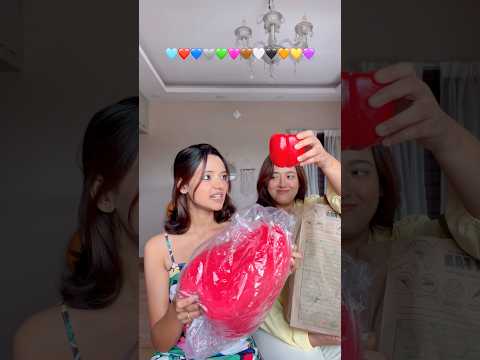 Colour Gifts challenge 😂🧿😂| Kaun Jeeta Batao😂👇#gift #gifts #sistergoals #trending