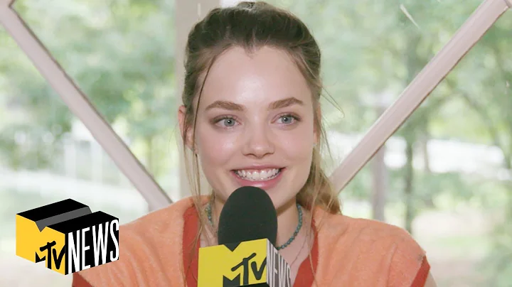 'Looking for Alaska' Cast on Relating to Their Tee...
