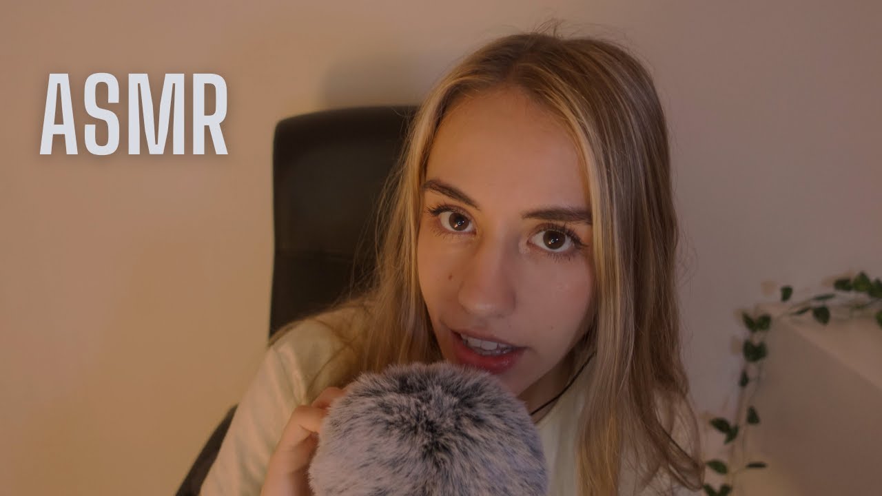 ASMR mic brushing | Te cuento cosas sobre mí en susurros 💗