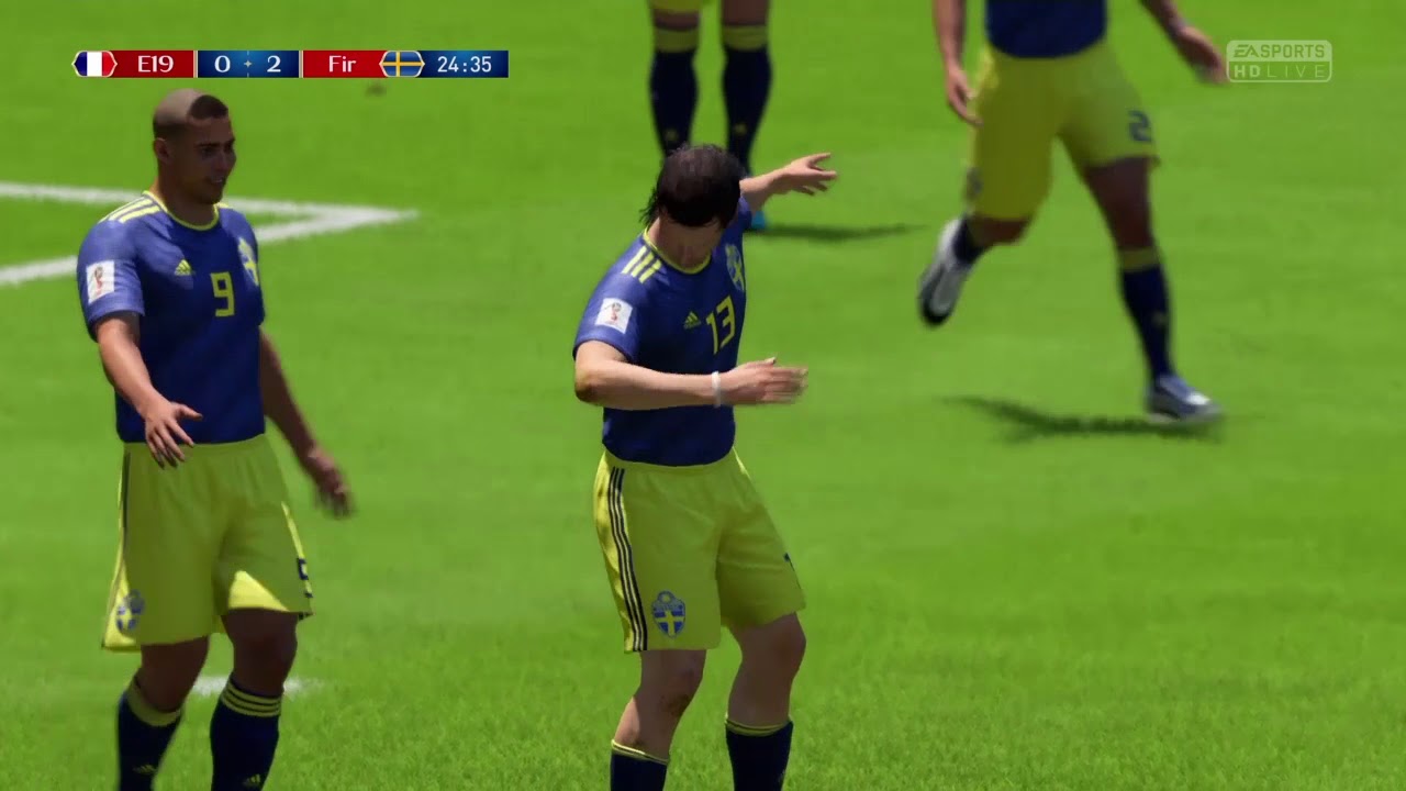 FIFA 18 INSANE OP SQUAD BUILDER