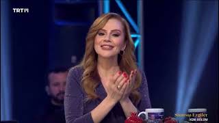 İndi̇m Havuz Başina - Züleyha Söylüyor🎤
