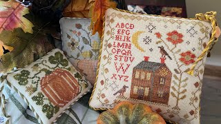 FlossTube 80: Stitching & hey look at my new display!