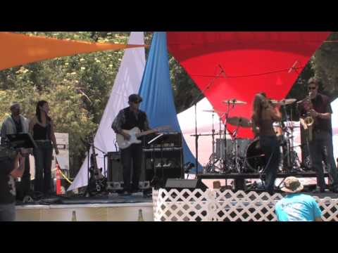 'When I Met You' - Shari Puorto - LIVE @ Irvine Lake Blues Festival 2010