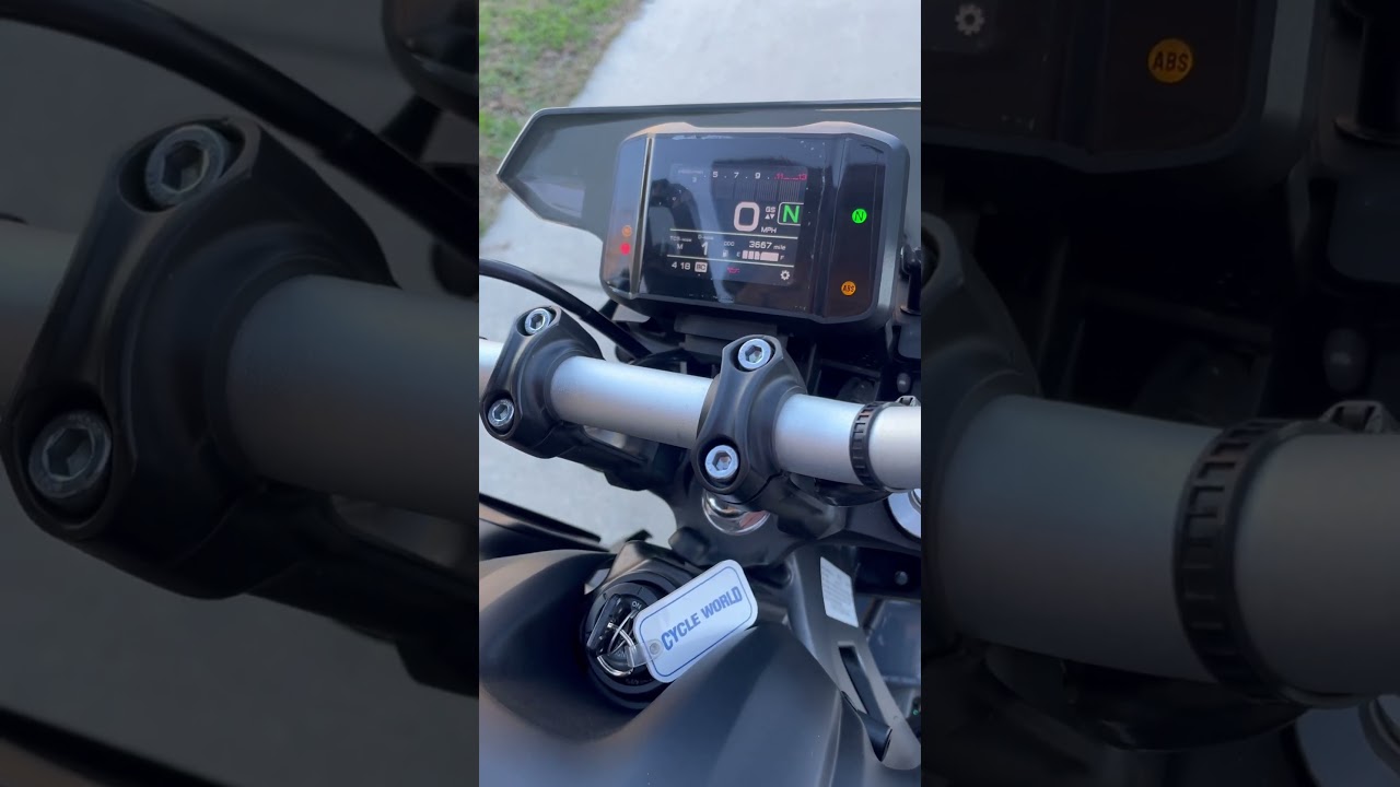 2022 yamaha MT-09 w/ TOCE exhaust 