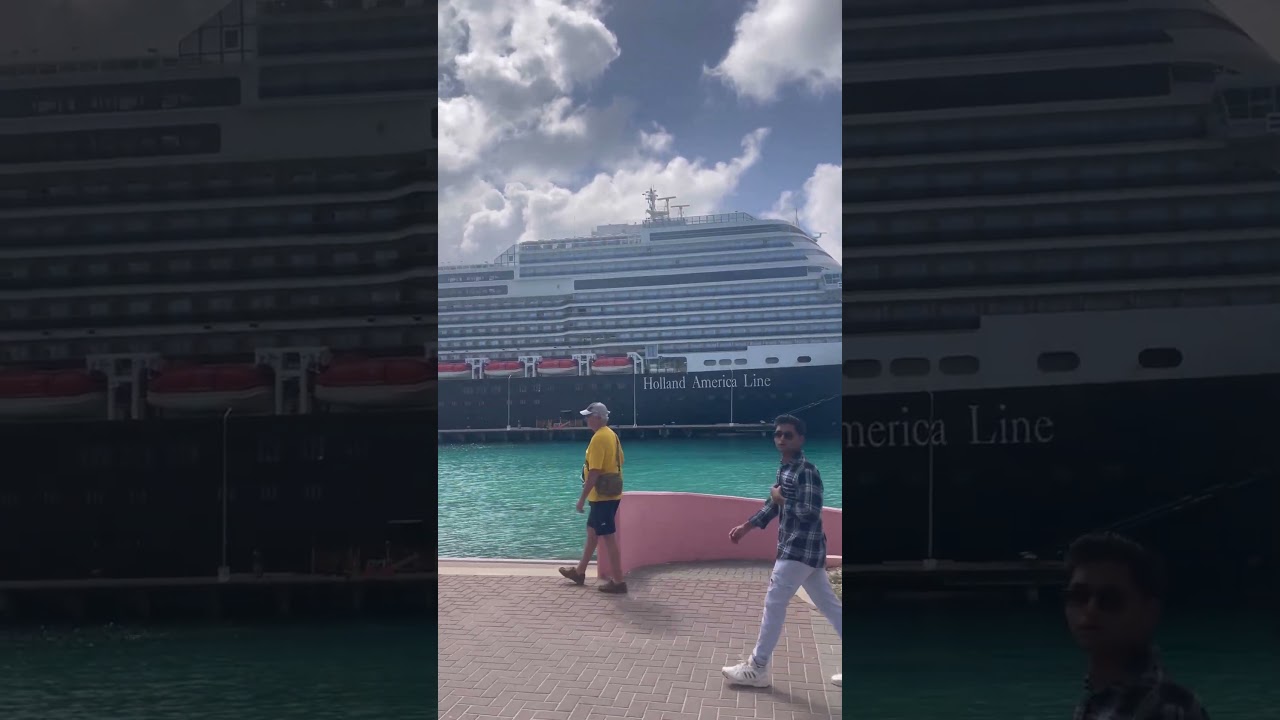 Cruiseship #foryou #viral #foryoupage #followme #youtubeshorts #cruiseship #rotterdam #bonaire