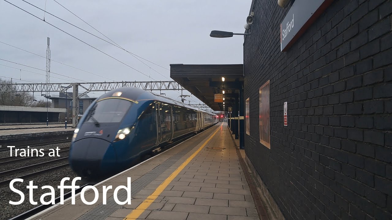 Trains at Stafford WCML,18/12/24
