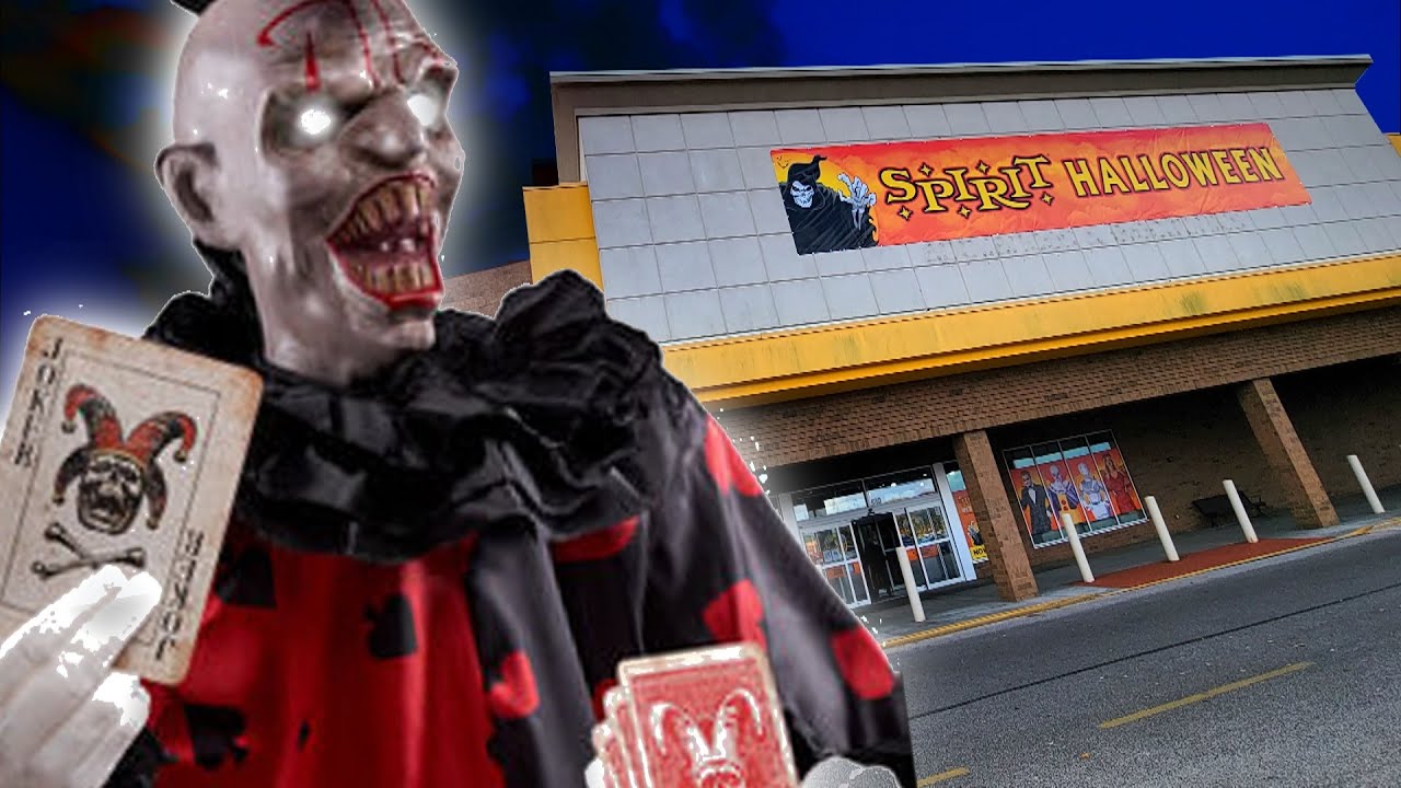 SPIRIT HALLOWEEN 2021 inside ABANDONED HHGREGG in CUYAHOGA FALLS OHIO