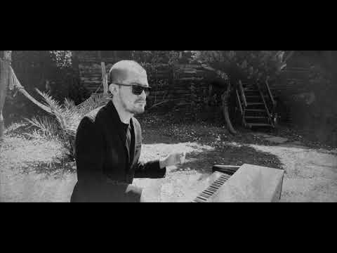 Çağan Şengül & Sezgin Alkan - Kuzey Yıldızı (Official Music Video)