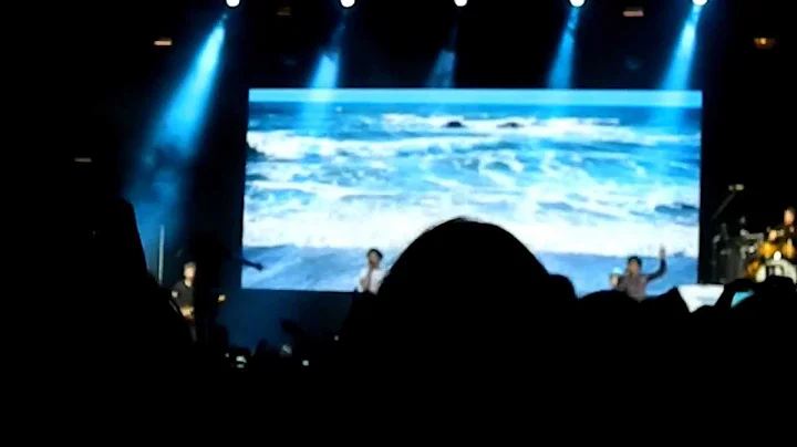 One Direction at Izod Center 5.25.12 Intro Na Na Na
