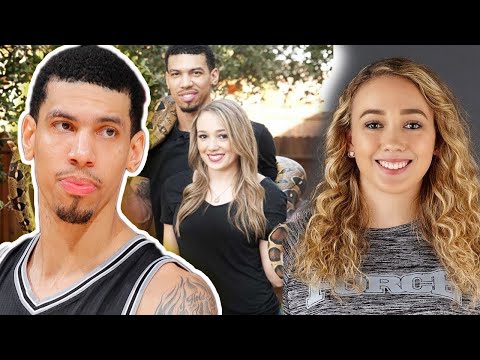 Wideo: Danny Green Net Worth: Wiki, Żonaty, Rodzina, Ślub, Wynagrodzenie, Rodzeństwo