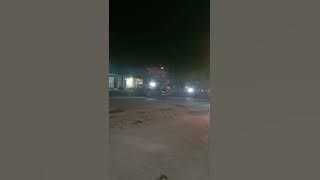 Tengah malam di lampu merah Balaraja Tangerang Banten