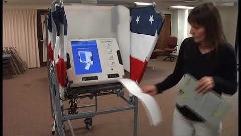 How to Use the ExpressVote - Video Short