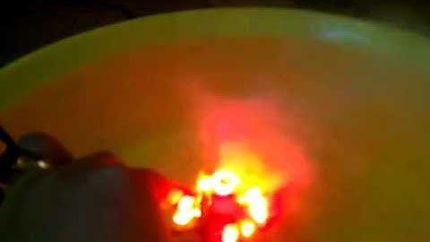 Máy tạo khói bé cho bể cá