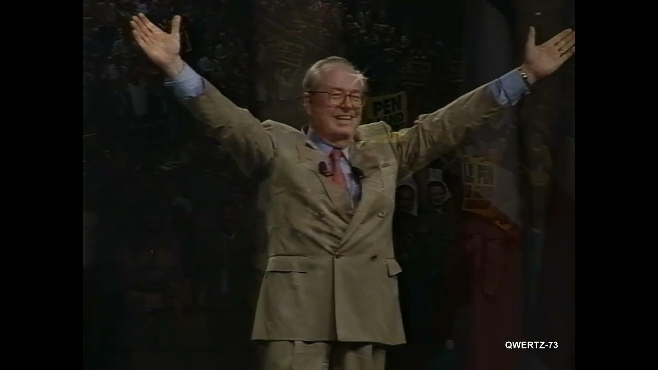 FEEDS Satellite Meeting du Front National (1997) JeanMarie Le Pen chante La Marseillaise