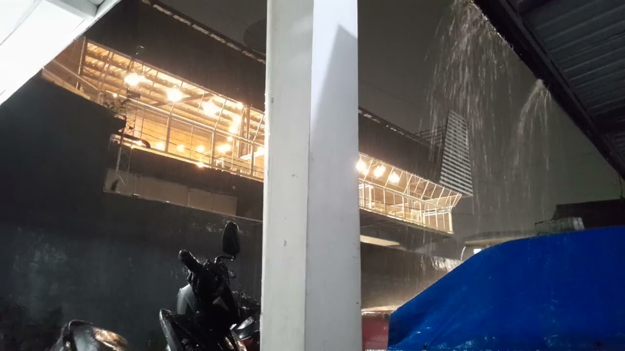 Thunderstorms at night @Tari Luhur