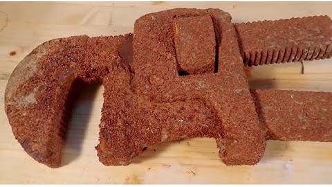 Extremely rusty pipe wrench#restoration