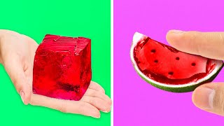 FUNNY DIYS WITH FOOD || 5-Minute Kitchen Hacks To Try! screenshot 2