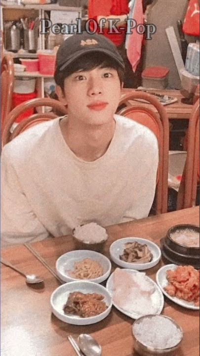 Jin and his love of food💍~Anya